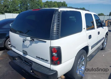 2004 Chevrolet Tahoe Ls z USA, uszkodzony, nr VIN 1GNEC13Z74J111990